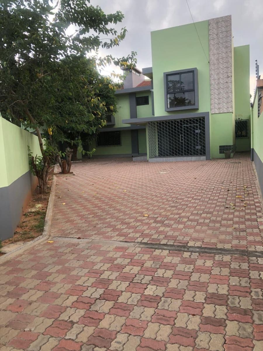 Vende-se T3 João Mateus
